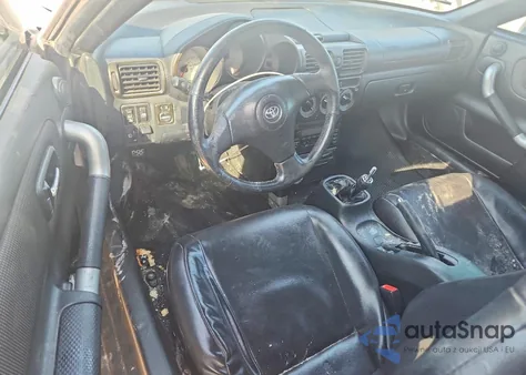 2001 Toyota Mr2 Spyder z USA, uszkodzony, nr VIN JTDFR320810028676